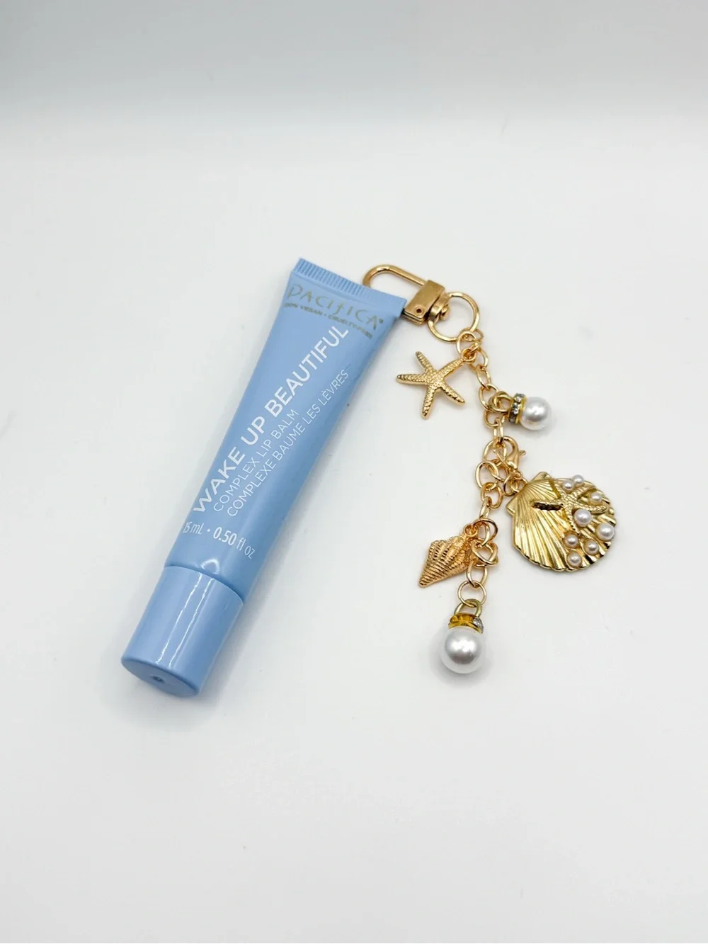 Pacifica Wake Up Beautiful Lip Balm + 33 Tabs 